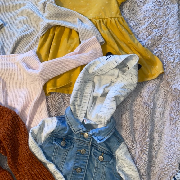 Bundle Fall Clothes - Picture 3 of 4